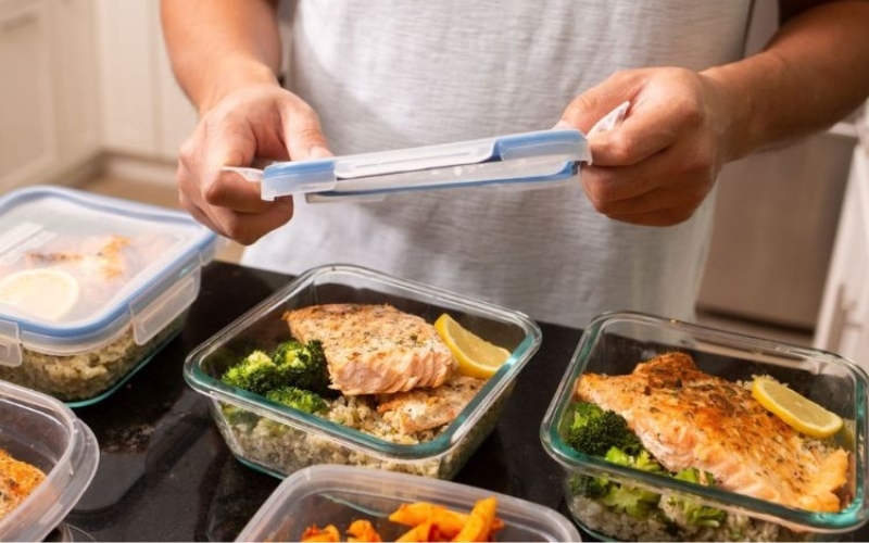 Nghệ thuật Meal Prep: Cách meal prep thực đơn Eat Clean cả tuần chỉ trong 2 giờ
